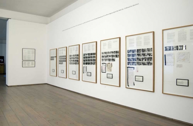 Sophie Calle (F) “The Gotham Handbook”, installation view at Arndt & Partner, Berlin, 2002 